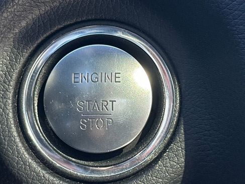 Certified 2020 Mercedes-Benz SLC 300 SLC 300 image 31