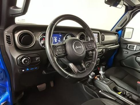 Used 2023 Jeep Wrangler Unlimited w/ Cold Weather Group AWD/4WD image 12