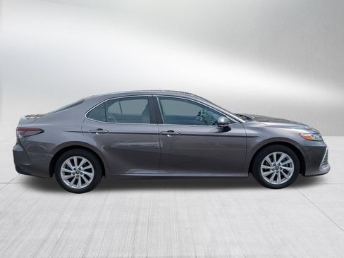 Used 2022 Toyota Camry LE w/ Cold Weather Package AWD/4WD image 8