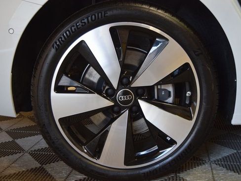 New 2025 Audi A5 2.0T Prestige image 11