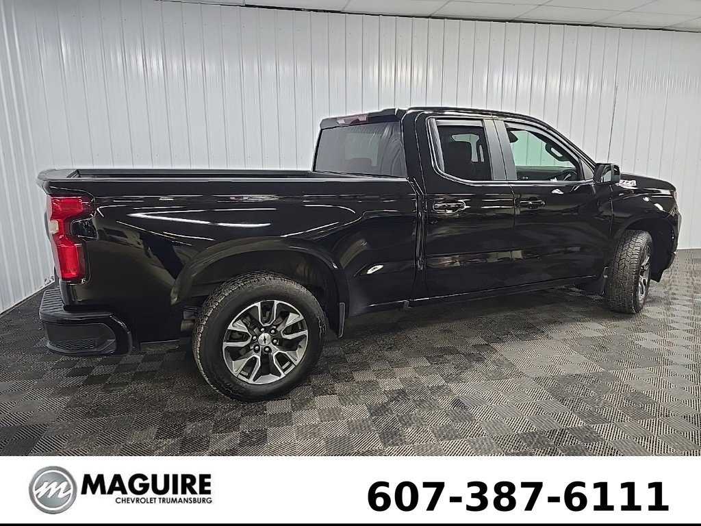Used 2023 Chevrolet Silverado 1500 RST AWD/4WD image 3