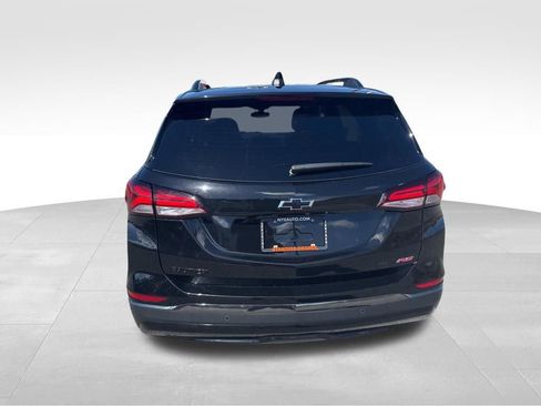 Used 2023 Chevrolet Equinox RS w/ LPO, Floor Liner Package AWD/4WD image 4