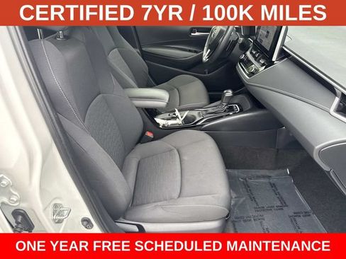 Used 2025 Toyota Corolla SE FWD image 9