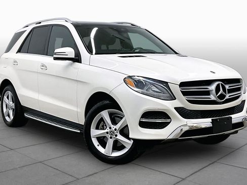 Used 2018 Mercedes-Benz GLE 350 4MATIC image 3