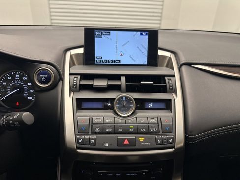 Used 2015 Lexus NX 300h AWD image 20