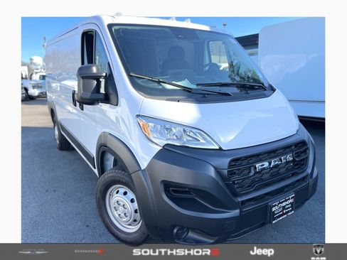 Used 2023 RAM ProMaster 2500 image 1