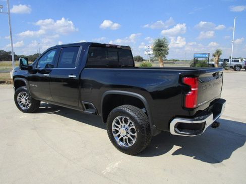New 2026 Chevrolet Silverado 2500 LTZ w/ LTZ Plus Package image 5
