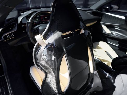 Used 2022 Ferrari SF90 Stradale image 49