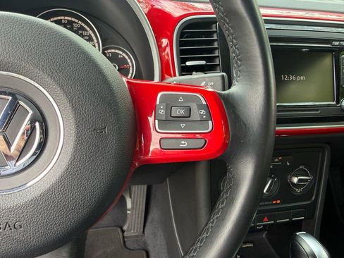 Used 2013 Volkswagen Beetle 2.5 FWD image 19