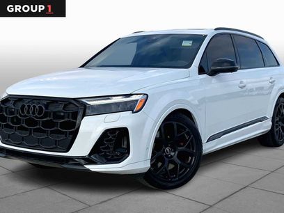 Used 2025 Audi SQ7 Premium Plus w/ Executive Package