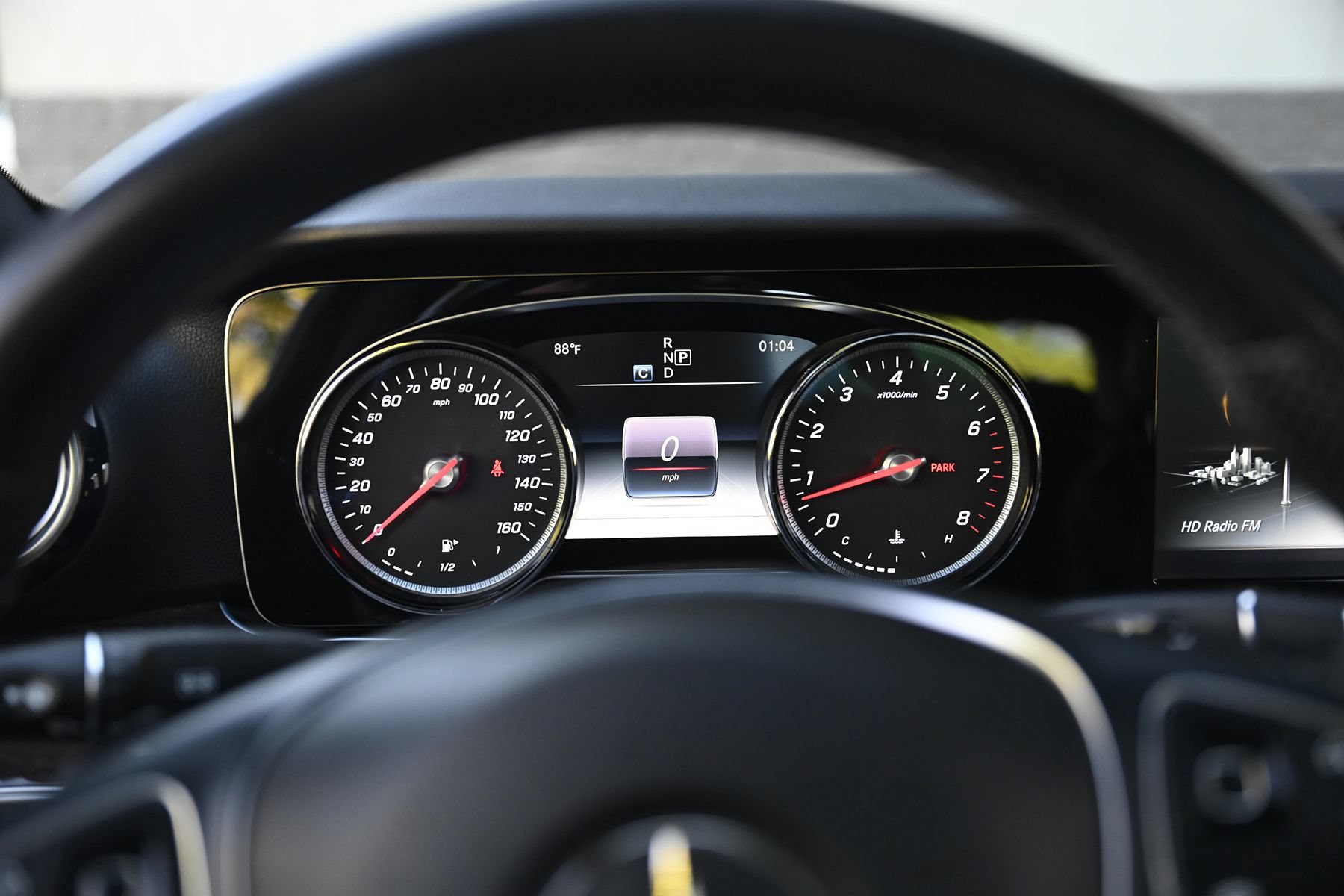 Used 2017 Mercedes-Benz E 300 image 28