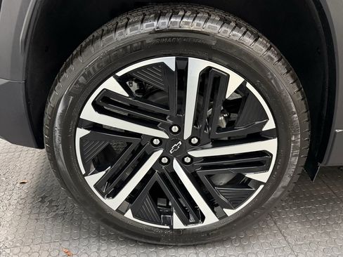 New 2026 Chevrolet Equinox RS w/ Convenience Package III image 12