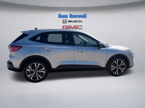 Used 2021 Ford Escape SE w/ SE Sport Appearance Package image 10