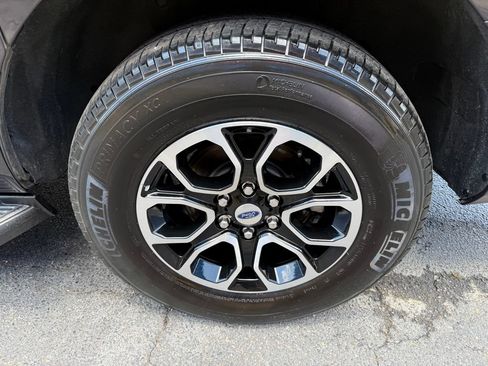 Used 2024 Ford Expedition Max XLT AWD/4WD image 47