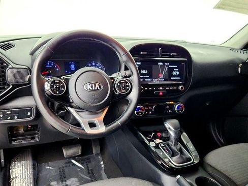 Used 2020 Kia Soul EX FWD image 11