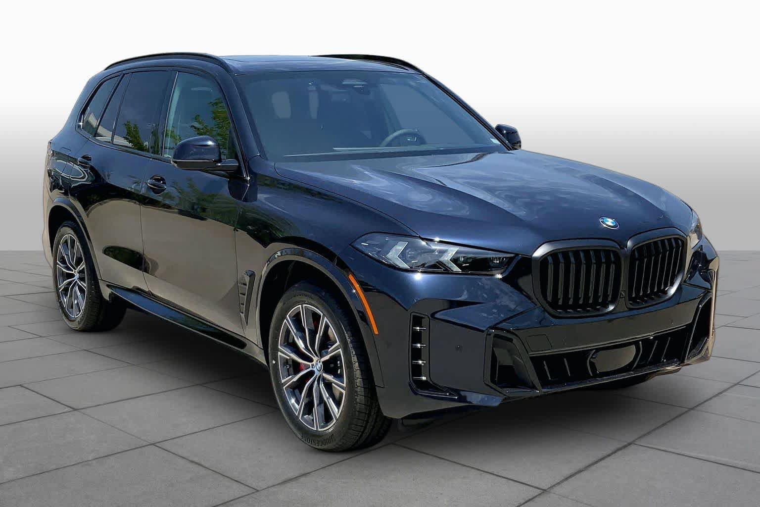 Used 2026 BMW X5 xDrive40i w/ M Sport Package AWD/4WD image 2