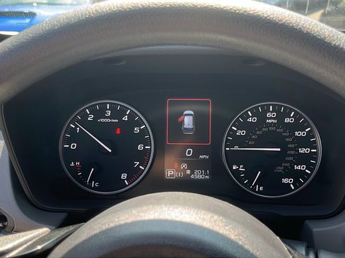 Certified 2024 Subaru Crosstrek 2.0i Premium image 15