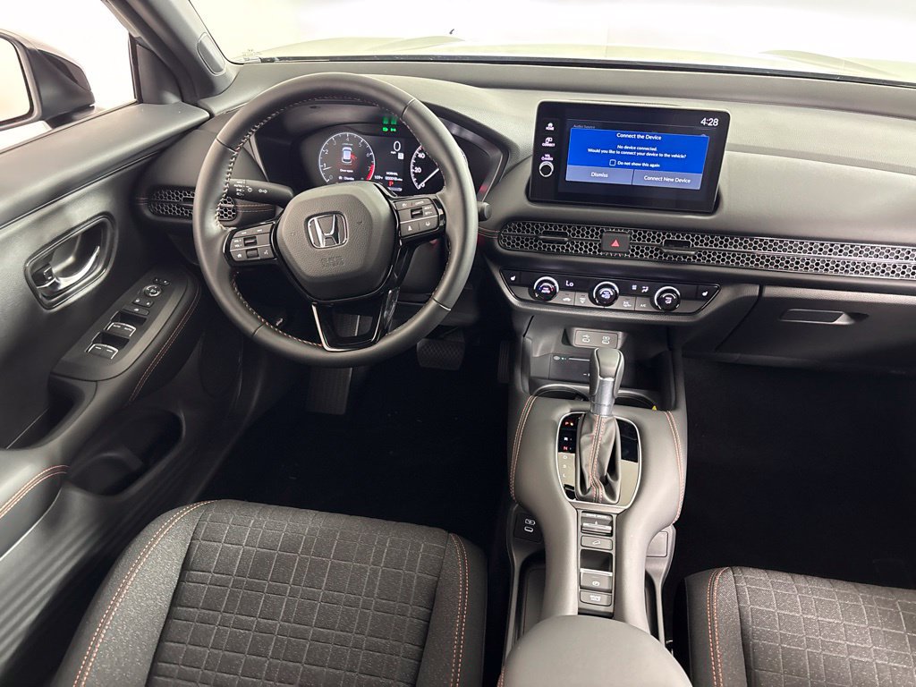 Used 2027 Honda HR-V Sport image 2