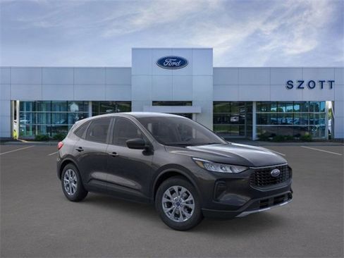 New 2025 Ford Escape Active w/ Cold Weather Package image 7
