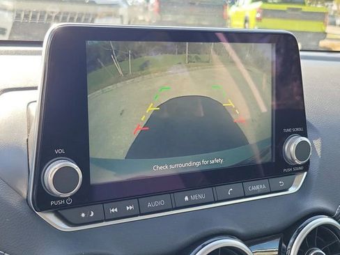 Certified 2025 Nissan Sentra SV image 31