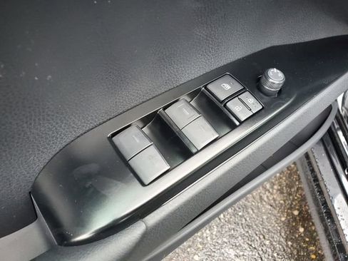 New 2026 Toyota Camry Hybrid image 15