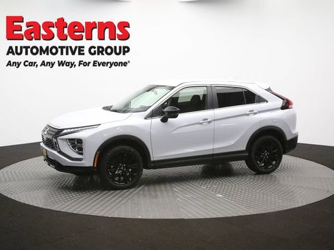 Used 2024 Mitsubishi Eclipse Cross LE AWD/4WD image 60