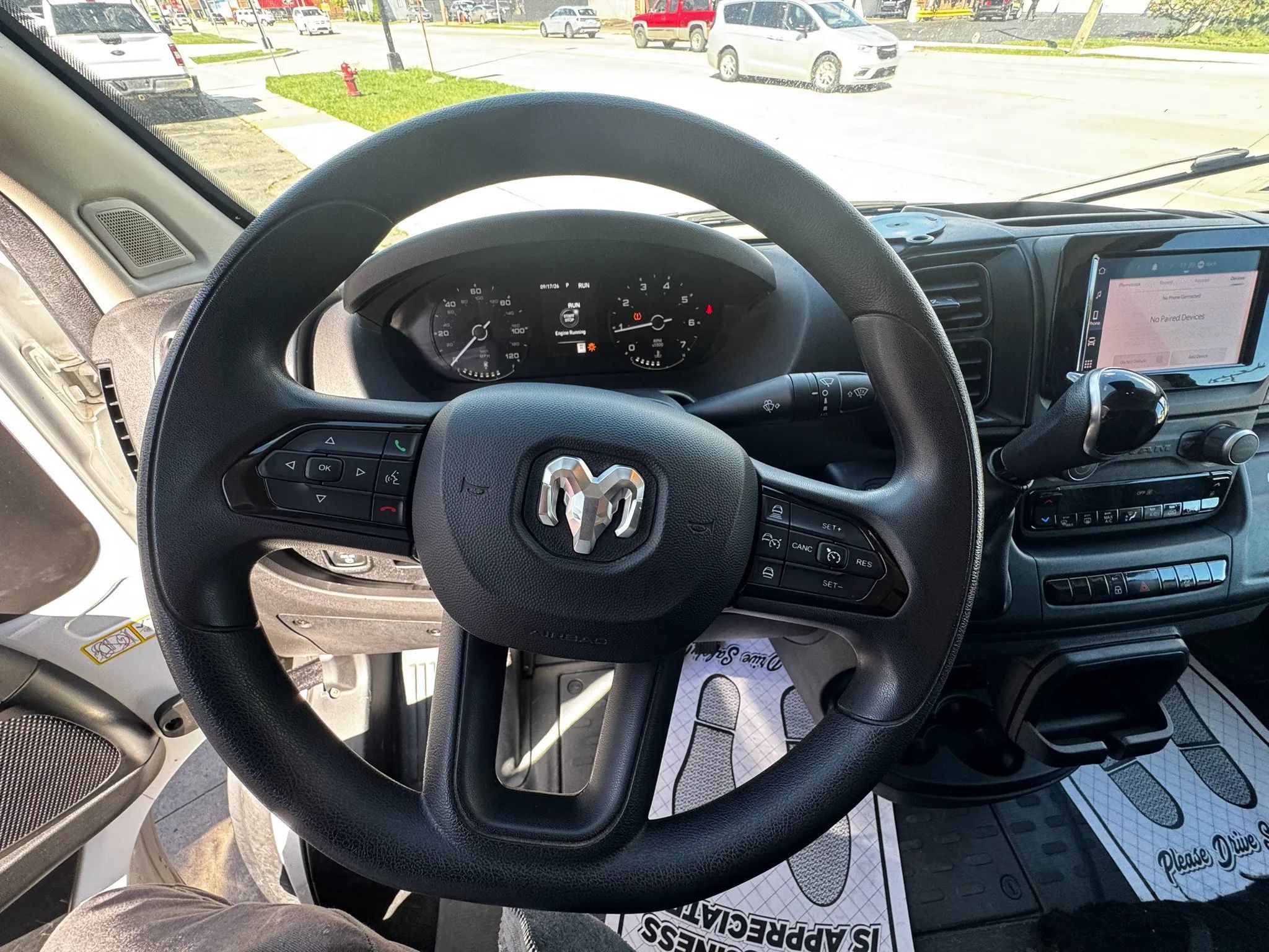 Used 2025 RAM ProMaster 2500 w/ Convenience Group FWD image 8