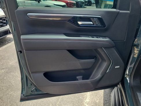 Used 2026 Chevrolet Tahoe RST w/ Advanced Technology Package AWD/4WD image 20