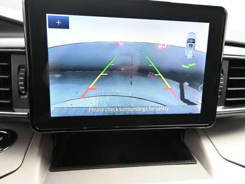 Used 2023 Ford Explorer XLT w/ Equipment Group 202A image 13