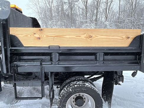 Used 2013 Ford F450 XL w/ Snow Plow Prep Pkg image 25