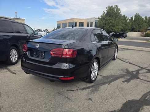 Used 2013 Volkswagen Jetta GLI image 5