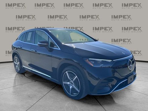 Used 2023 Mercedes-Benz EQE 500 4MATIC SUV w/ Exclusive Trim Package image 7