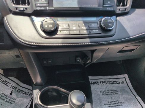 Used 2017 Toyota RAV4 XLE w/ All Weather Liner Package AWD/4WD image 18