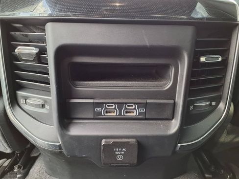 Used 2021 RAM 1500 Laramie w/ Sport Appearance Package AWD/4WD image 17