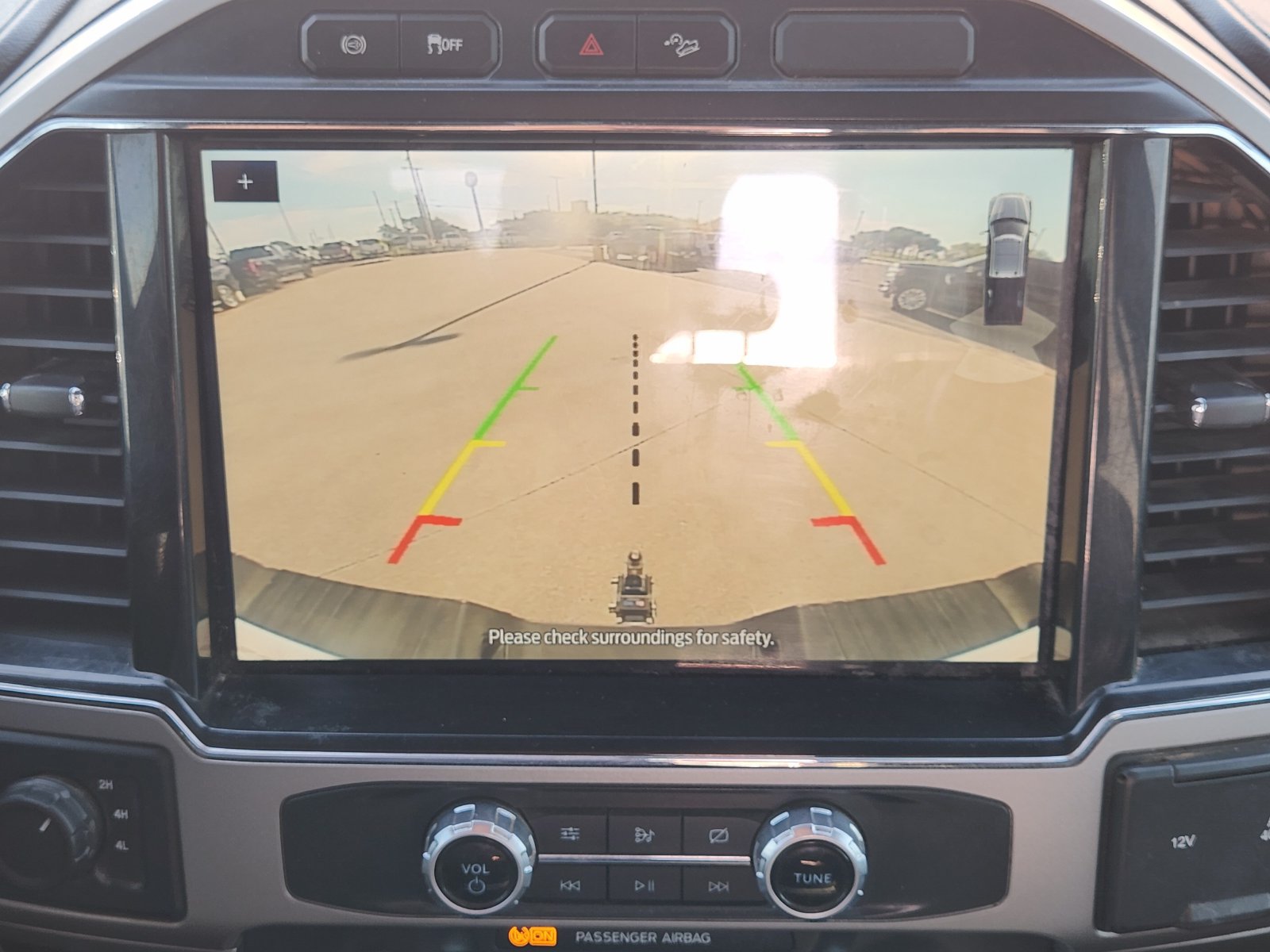 Used 2022 Ford F250 4x4 Crew Cab Super Duty image 20