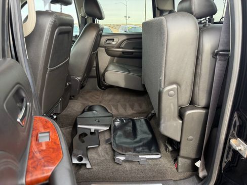 Certified 2014 GMC Sierra 3500 Denali image 18