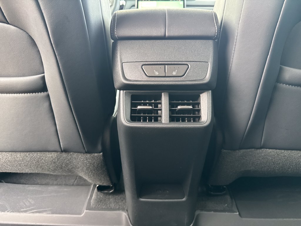 New 2027 GMC Terrain Denali w/ LPO, Floor Liner Package AWD/4WD image 37