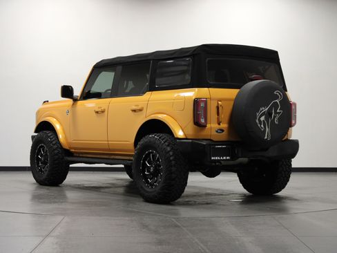 Used 2022 Ford Bronco Outer Banks image 6