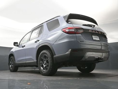 New 2026 Honda Pilot TrailSport image 31