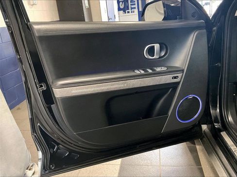 Used 2024 Hyundai Ioniq 5 Limited AWD/4WD image 9