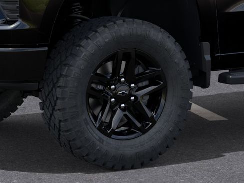 New 2026 Chevrolet Silverado 1500 Custom Trail Boss AWD/4WD image 9