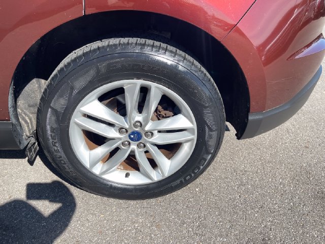Used 2016 Ford Edge SEL w/ Equipment Group 201A AWD/4WD image 41