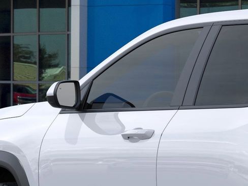 New 2026 Chevrolet Equinox LT image 12