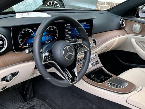 Used 2023 Mercedes-Benz E 350 E 350 image 17