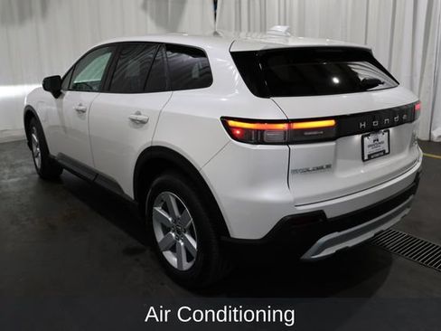 Used 2024 Honda Prologue EX image 5