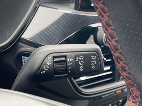 Used 2024 Ford Escape ST-Line image 27