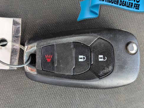 Used 2020 Chevrolet Trax LS FWD image 25