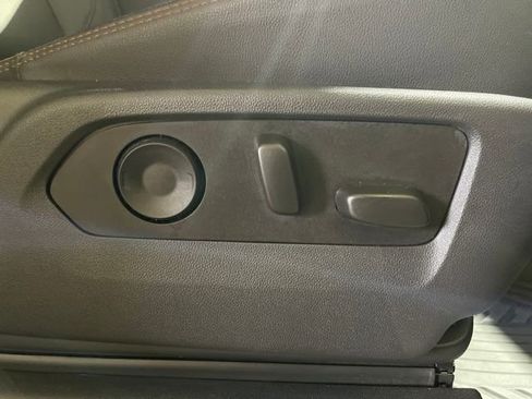 Certified 2024 GMC Sierra 2500 AT4 w/ Technology Package AWD/4WD image 68