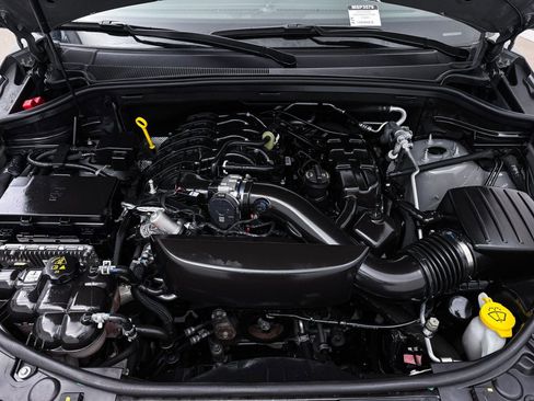 Used 2024 Dodge Durango GT image 14