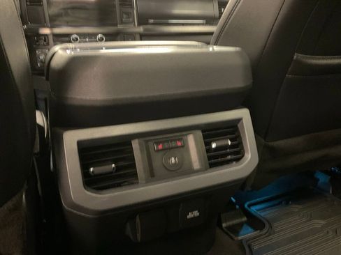 Used 2024 Ford F250 Lariat w/ Sport Appearance Package image 33